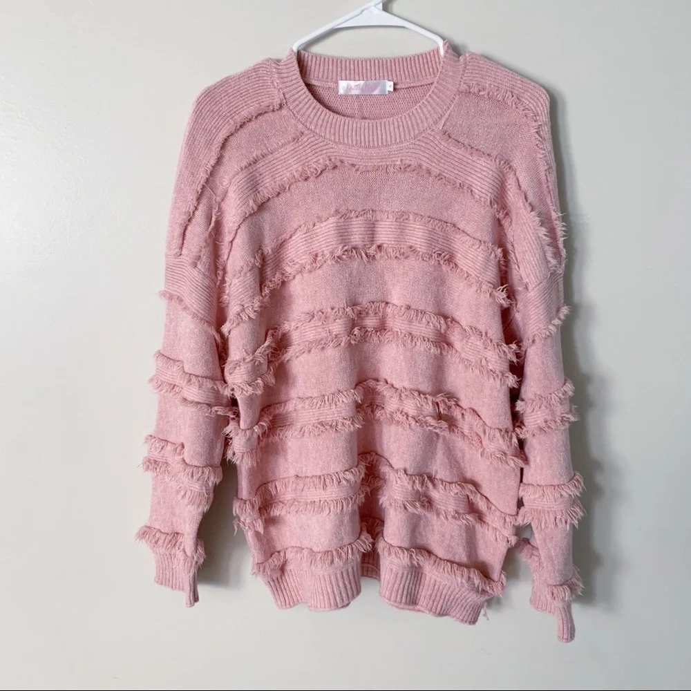 Knitted belle crew neck fringe sweater pink size small - Picture 2 of 8